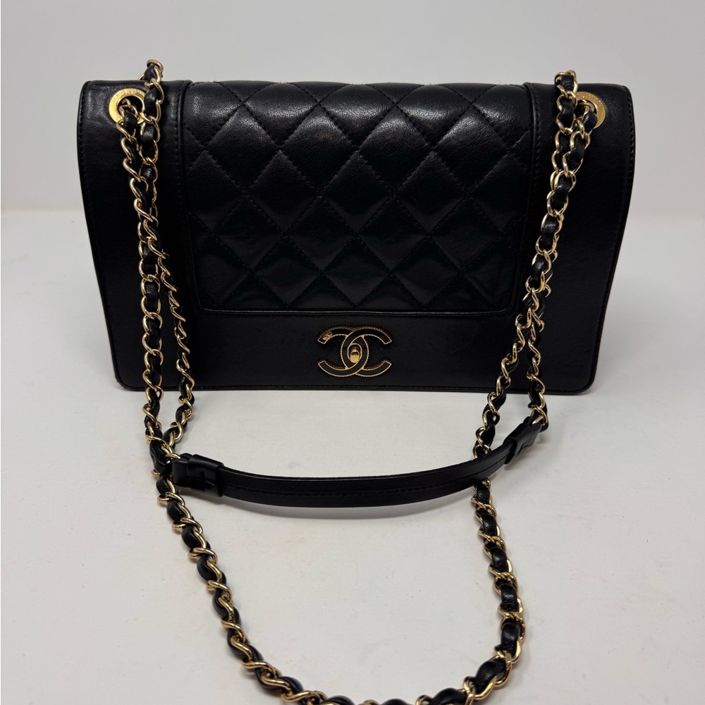 💯Authentic CHANEL Black Quilted Sheepskin Large Vintage Mademoiselle Flap Bag